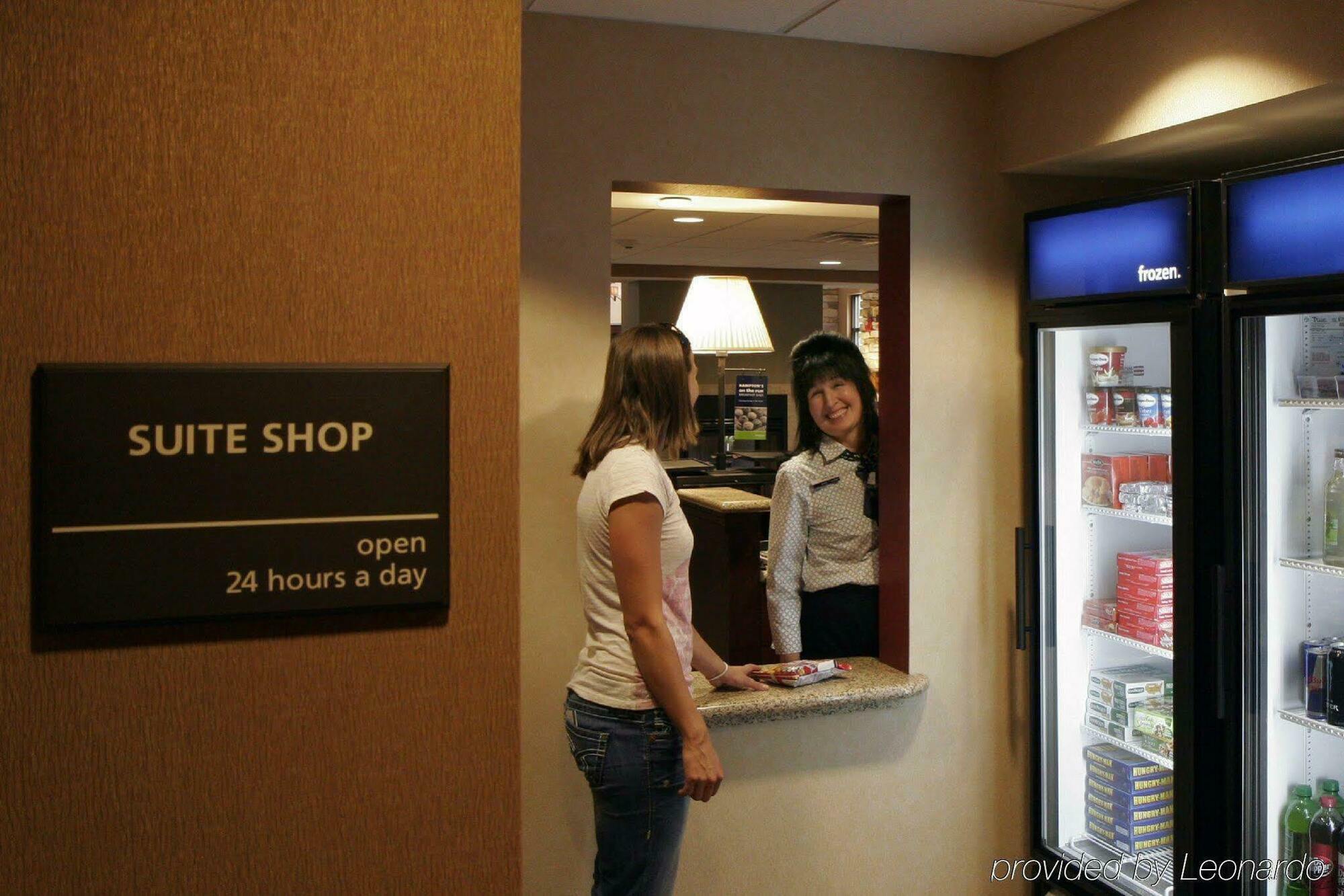 Hampton Inn & Suites Rifle Konforlar fotoğraf